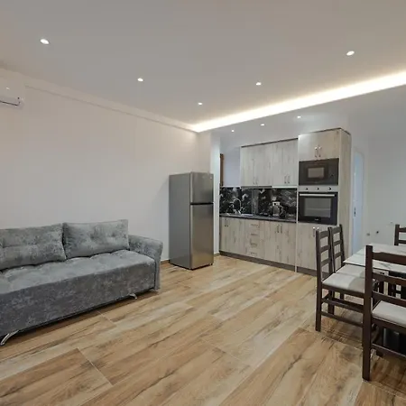 Apartment Maci Sarande