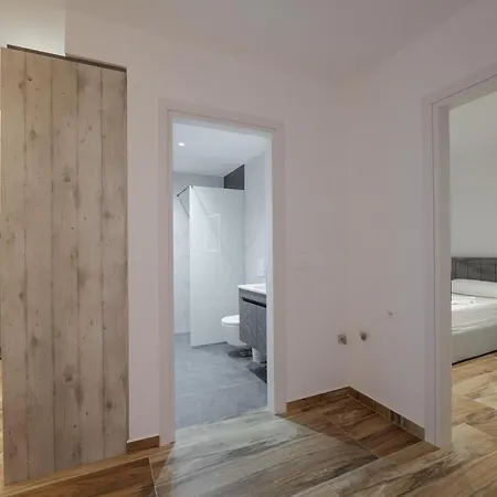 Maci Apartment *