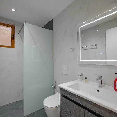 Apartment Maci Sarande